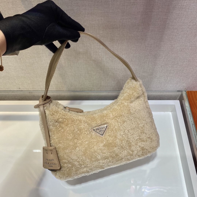 Pra*a hobo bags